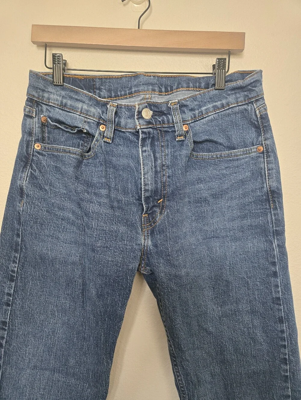 Levis 505 Medium Wash Jeans Size Waist 32 L32 - Picture 2 of 10